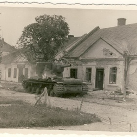 Загадки миколаївських танків